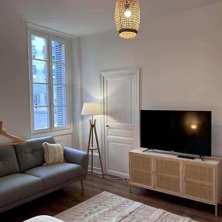 Le Saumaise : Centre Historique * דיז'ון