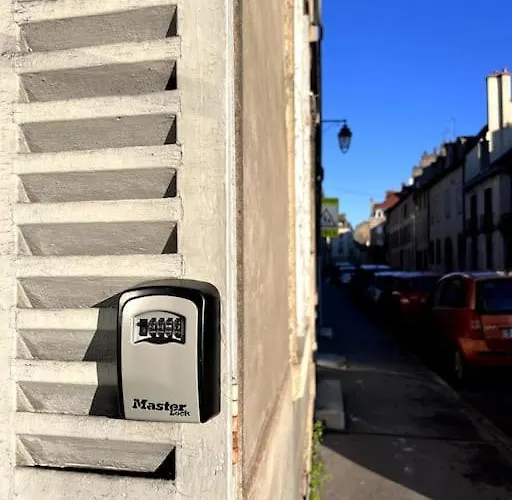 アパート Le Saumaise : Centre Historique *